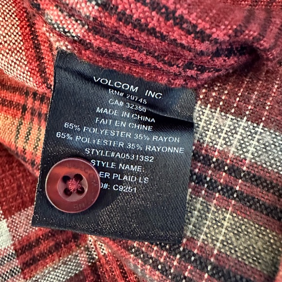 Volcom flannel - Picture 3 of 4